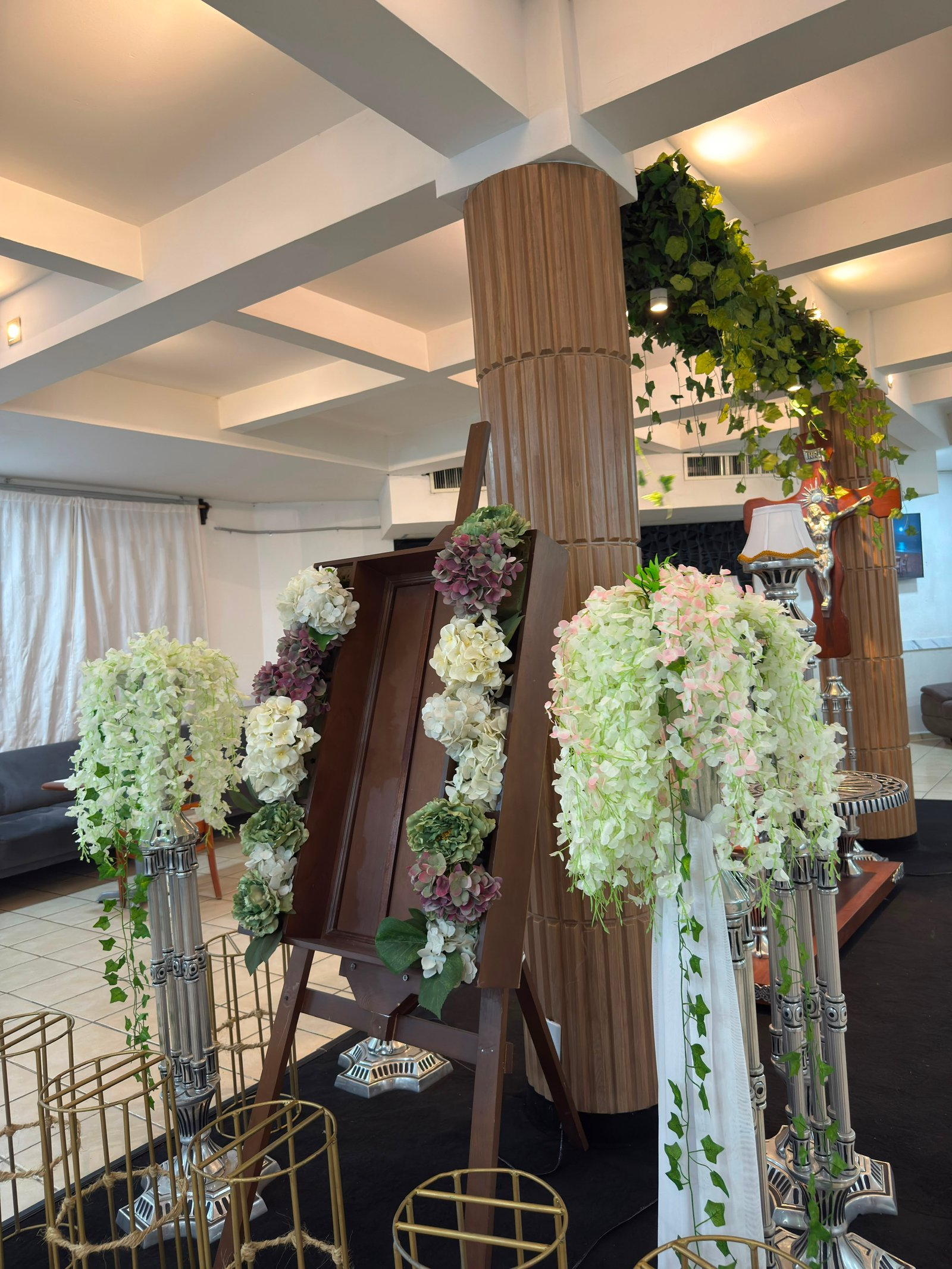 Instalaciones Funerales Bravo